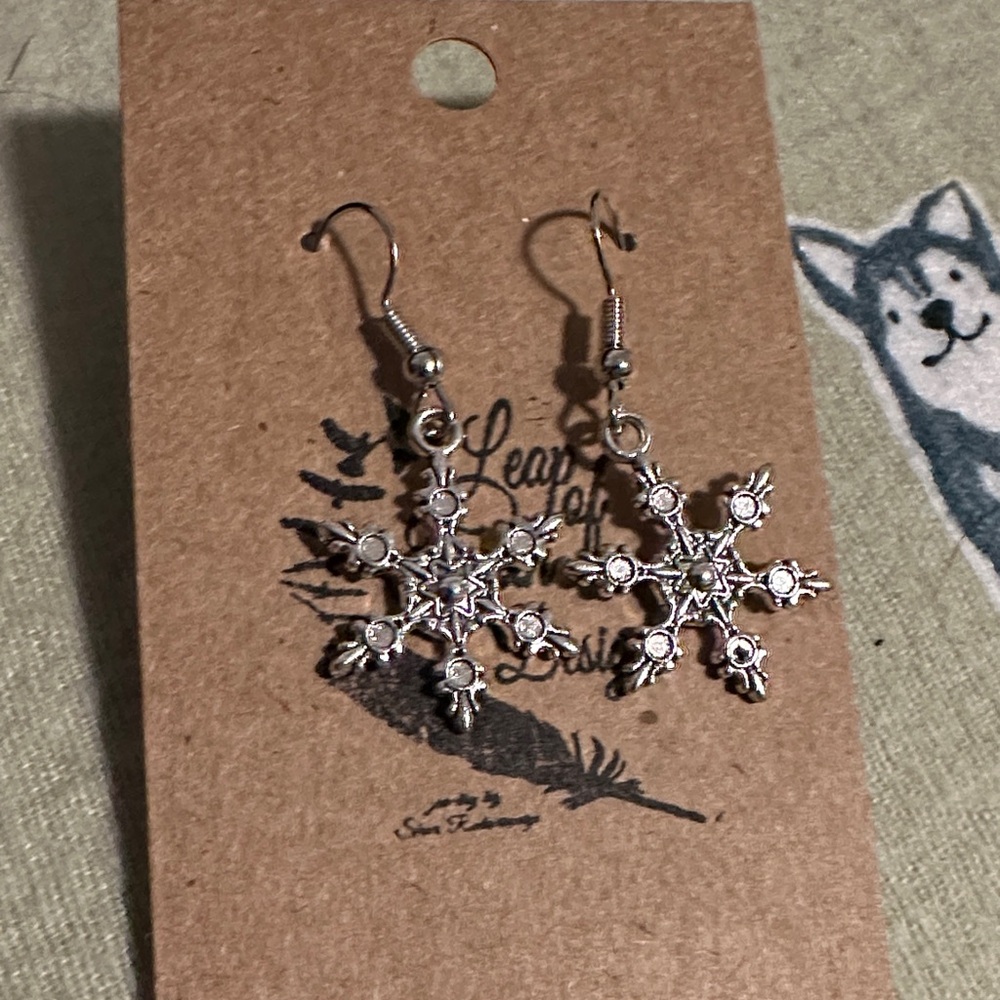 Silver Snowflake Earrings
